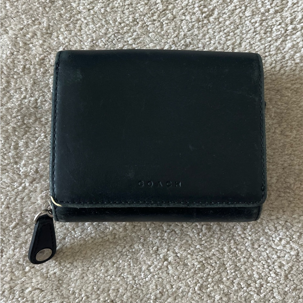 Vintage Coach Black Leather Zipper Fold Wallet with Coin Purse